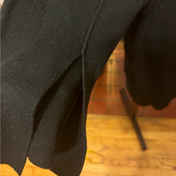 Axara Paris minidress with interesting sleeve details size M - Picture 8 of 11